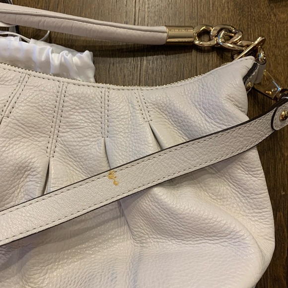 MICHAEL KORS Cream Hobo Pleated Pebbled Leather Convertible Purse + Card Wallet - Picture 14 of 14